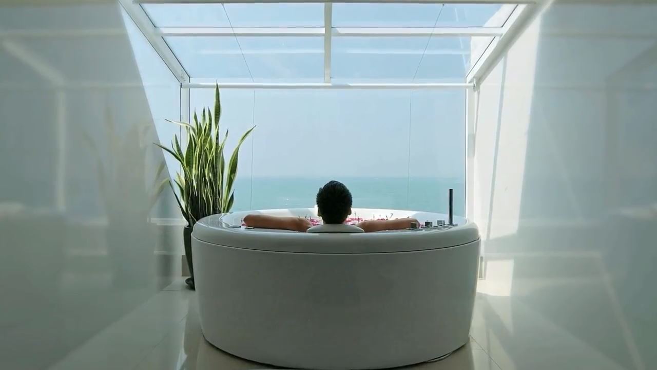 Royal Wing Suites & Spa