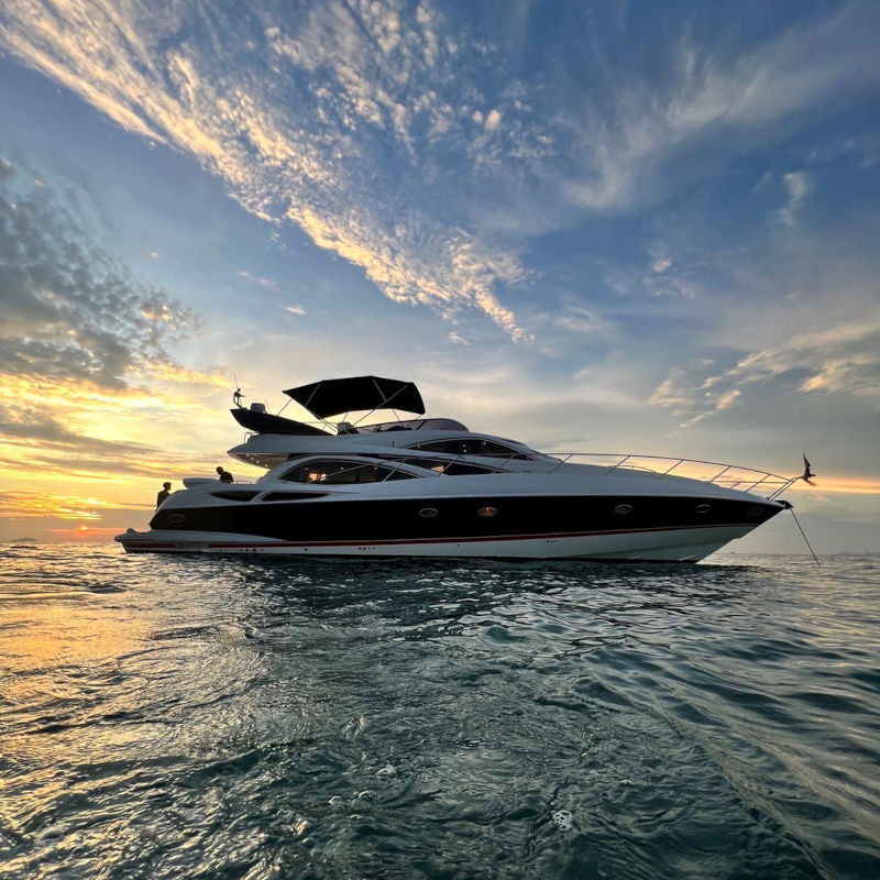 Royal Wing Suites & Spa