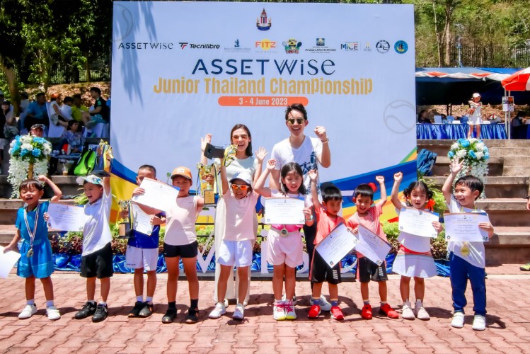 royal cliff and assetwise post with under 6s players at pattaya tennis event