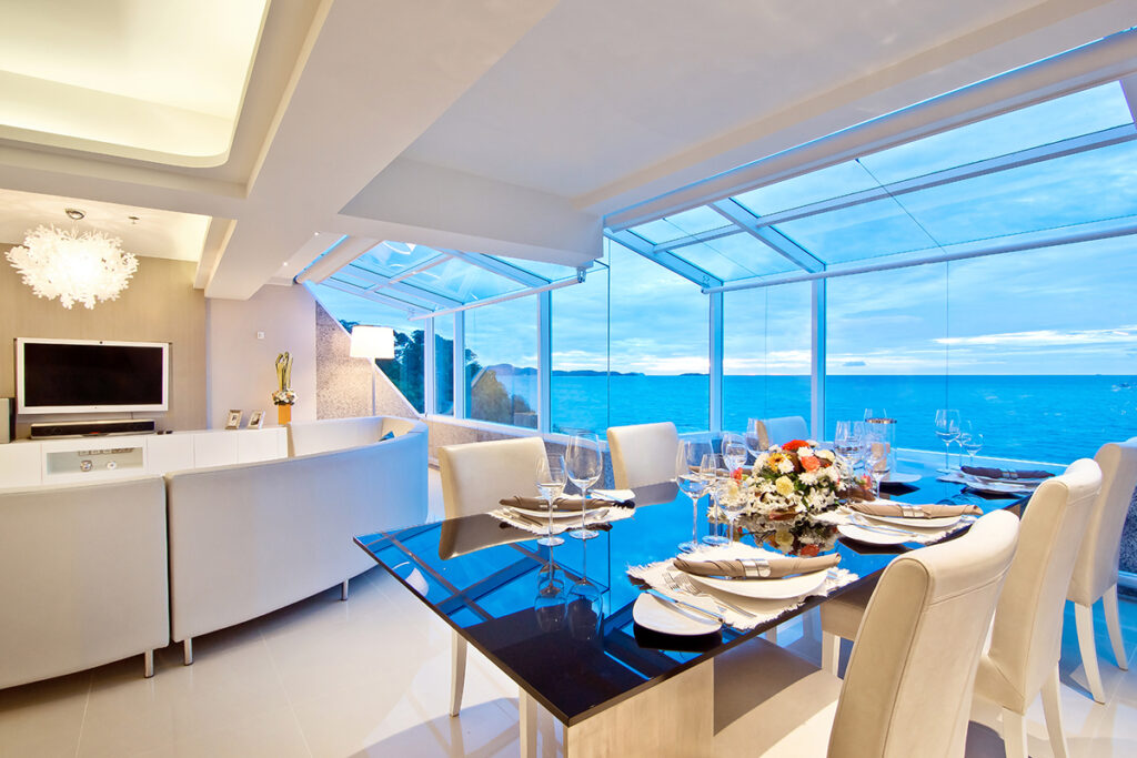 gorgeous ocean view of the presidential platinum suite from our pattaya seaview hotel