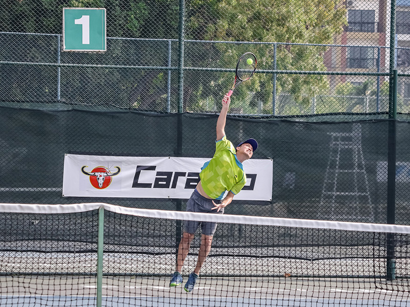 tennis player competing in the 16th fitz club pattaya tennis tournament
