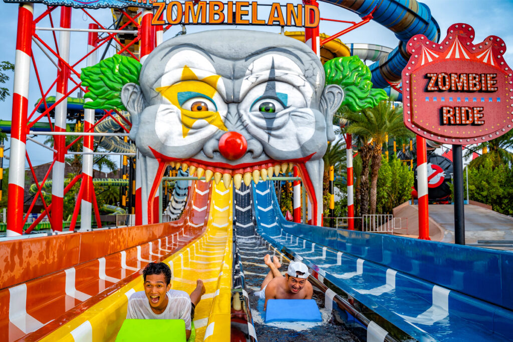 Zombie Chase ride at Columbia Pictures Aquaverse