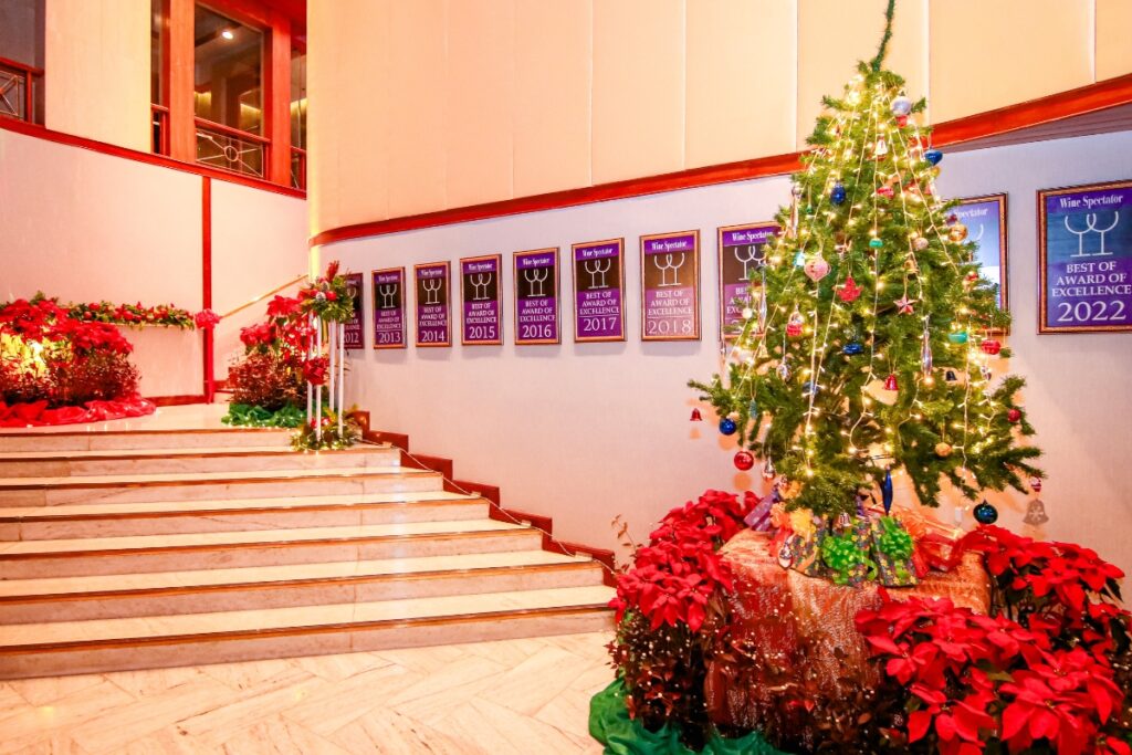 การตกแต่งธีมคริสต์มาส ณ โรงแรมพัทยา 5 ดาวของเรา