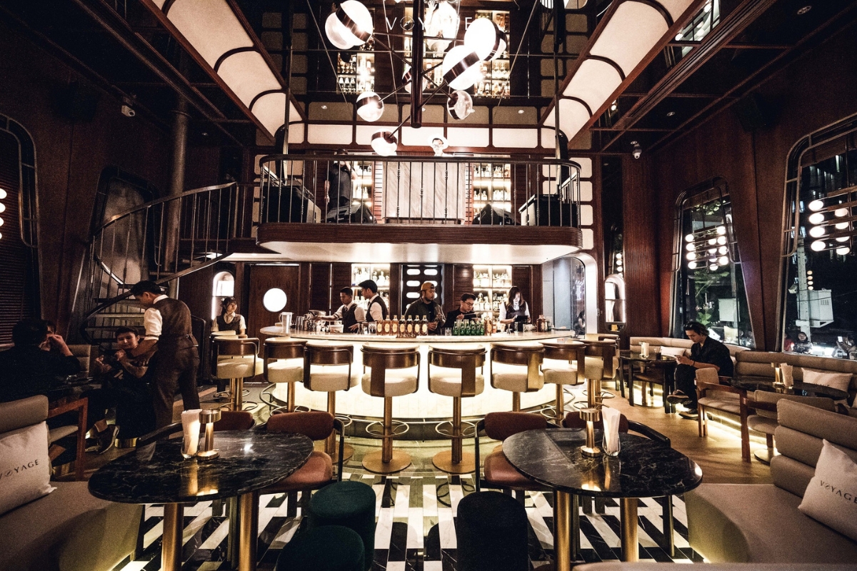 classy interior of bar voyage in pattaya