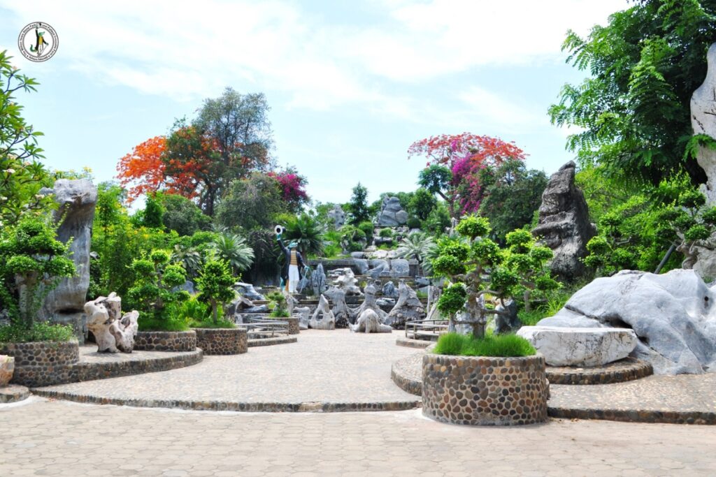 ที่เที่ยวพัทยา อุทยานหินล้านปี 