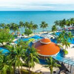 โรงแรมพัทยา 5 ดาว ที่พักพัทยาติดทะเล วิวสระว่ายน้ำและทะเล