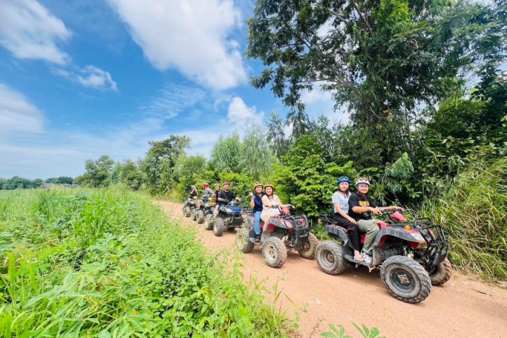 ขับรถ ATV หมู่บ้านช้างพัทยา
