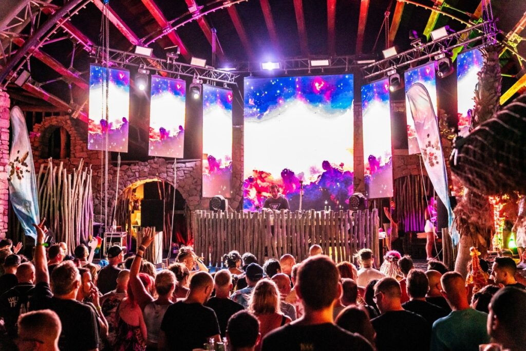 เวทีหลักในงานเทศกาลดนตรี UnKonscious 2026