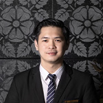 front office manager at ultra luxury hotel in pattaya